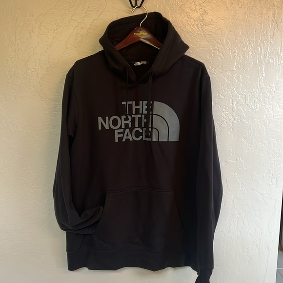 The North Face sweatshirt - Picture 4 of 4